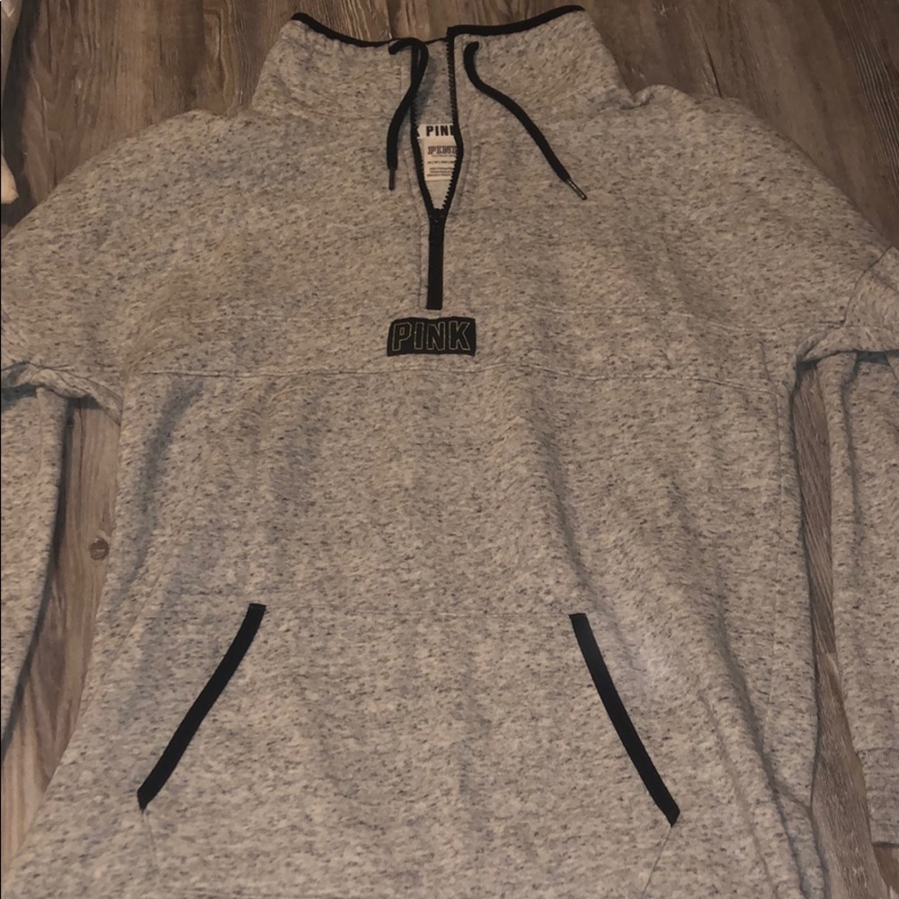 PINK Victoria’s Secret pullover